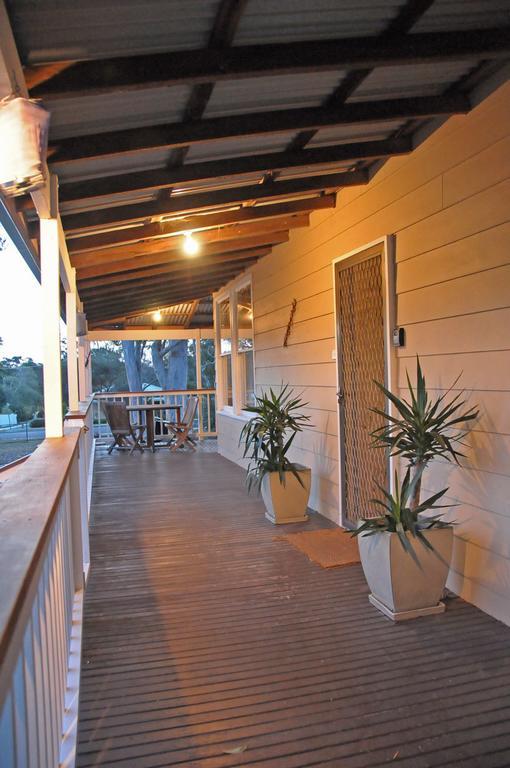 Bush & Bay Cottage Erowal Bay Quarto foto